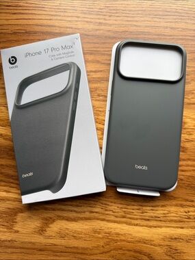 Beats by Dre iPhone 17 Pro Max MagSafe Case - Dark Gray (New, Open Box)
